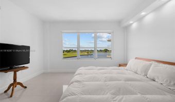 9102 W Bay Harbor Dr 5D, Bay Harbor Islands, FL 33154