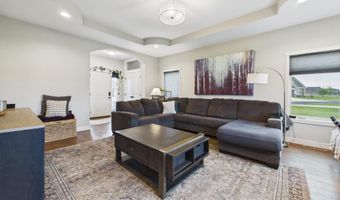 2820 Sweetgrass Dr, Brookings, SD 57006