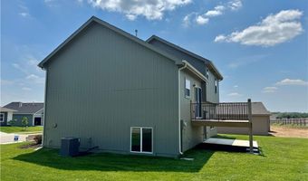 1640 Grayhawk Dr, Basehor, KS 66007