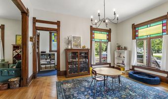 605 N COLLEGE Ave, Aledo, IL 61231
