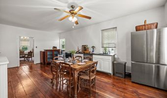 4 N GREENWICH St, Alloway, NJ 08001