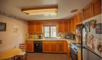120 S Woodworth St, Algona, IA 50511