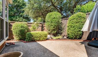 3840 Azure Ln, Addison, TX 75001