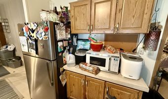 650 Clairmont Dr, Altoona, PA 16601