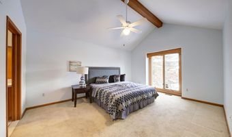 825 Brookside Dr, Ann Arbor, MI 48105