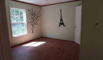 3142 Buffalo Creek Rd, Accoville, WV 25606