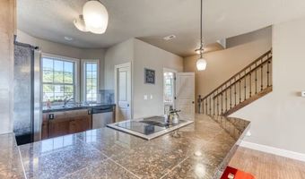 547 FRONT St, Rockaway Beach, OR 97136