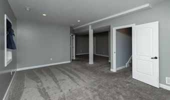 1736 Ashwood Dr SW, Altoona, IA 50009