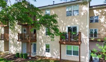 1356 Holgate Dr G3, Ballwin, MO 63021