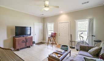 499 Breakwater Dr, Benton, MS 39039