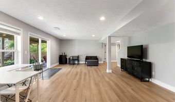 974 Dogwood Meadows Dr SE, Ada, MI 49301
