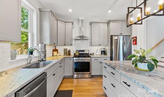127 Alma Ln, Asheville, NC 28806