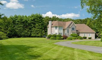 81 Crest Dr, Cranston, RI 02921