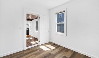 6 Mill St, North Smithfield, RI 02896