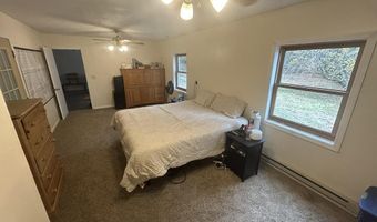 1320 Lake Dr, Ashland, OH 44805