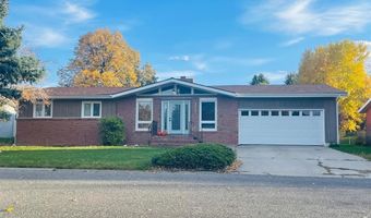 1226 Birch Ln, Cody, WY 82414