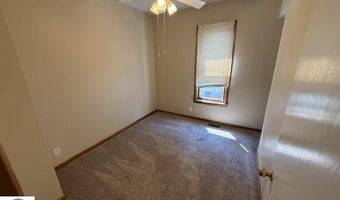 618 Mechanic St, Alma, MI 48801