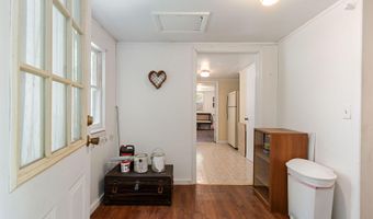 95 Cherokee Ave, Andrews, NC 28901