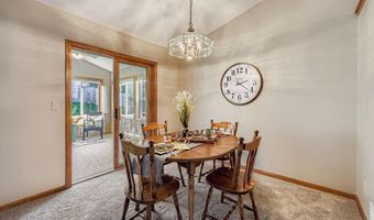 7765 Havenwood Cir, Woodbury, MN 55125