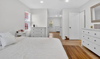 3725 KRYSIA Ct, Annandale, VA 22003