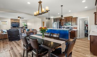 1103 NE Frisk Dr, Ankeny, IA 50021