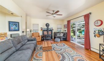 6 Colonial Cir, Alloway, NJ 07418