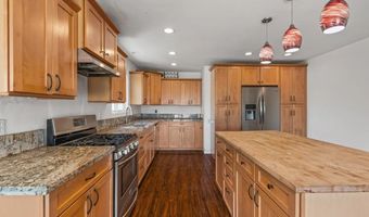 2901 Helix St, Spring Valley, CA 91977