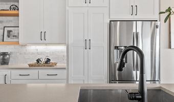 1837 BEAR CUB Rd, Cheyenne, WY 82009