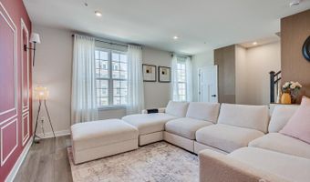 220 Anchor Way, Aberdeen, NJ 07721
