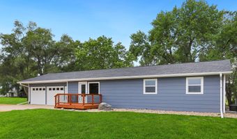 12857 387th Ave, Aberdeen, SD 57401