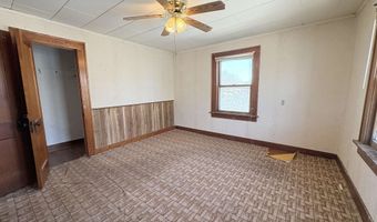 404 N 2nd St, Arkansas City, KS 67005