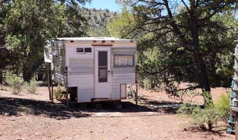 200 Cathedral Vly, Ash Fork, AZ 86320