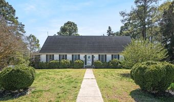 24385 DIX FARM Dr, Accomac, VA 23301