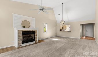 141 Greenridge Rd, Clover, SC 29710