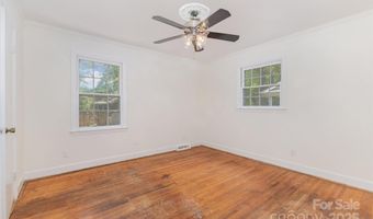 1519 Briarfield Dr, Charlotte, NC 28205