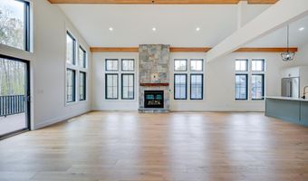 19 Hidden Glade Dr, Bartlett, NH 03812