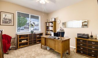 649 Saddle Horn Way, Fernley, NV 89408