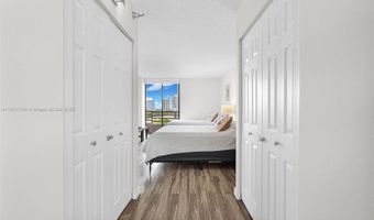 3300 NE 191st St 1007, Aventura, FL 33180