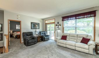 15053 Dutchman Way, Apple Valley, MN 55124