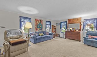 32 Birch Ct, Burlington, VT 05408