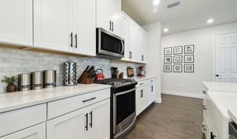 6211 SEA AIR Dr, Apollo Beach, FL 33572