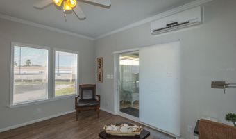 243 Xx MAXWELL St, Astor, FL 32102