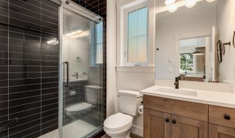 1931 NW Fields St, Bend, OR 97703
