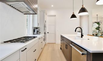 833 DARTMOUTH St, Orlando, FL 32804