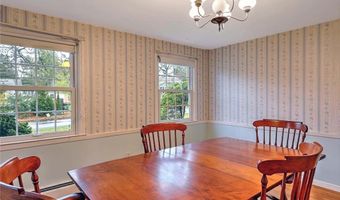 86 Rogers Ave, Barrington, RI 02806