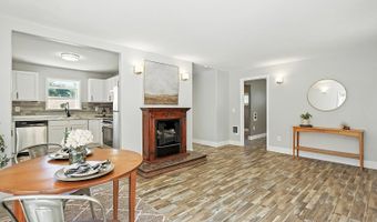 209 E HUMBOLDT St, Bingen, WA 98605
