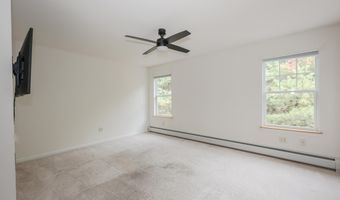 4 Bow Center Rd F2, Bow, NH 03304