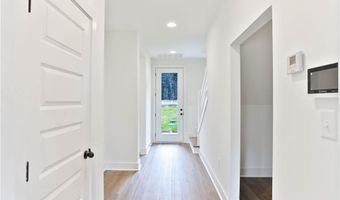1300 HUNTERS HILL Ln, Auburn, AL 36830