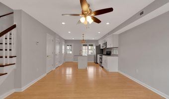 245 S CLINTON St, Baltimore, MD 21224