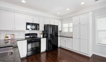 979 Branch Line Ln, Apex, NC 27502